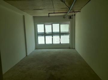 Foto 01 · Sala Comercial de Alto Padrão à Venda no Centro de Niterói-RJ: 1 Sala, 1 Banheiro, 1 Vaga de Garagem
