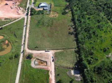 Terreno , Balneário Piçarras · Um terreno é lugar pronto para plantar sonhos e colher felicidade.