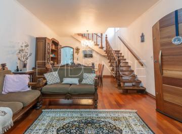 Casa · 180m² · 3 Quartos · 2 Vagas · Casa à venda no Tatuapé com 180 m²