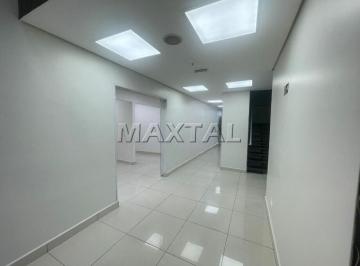 Comercial · 970m² · 25 Vagas · Prédio comercial para locação, de 970m², com 23 salas, 25 vagas e 9 banheiros, em Santana.