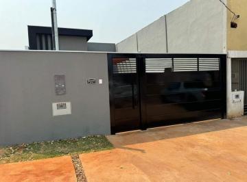Casa · 80m² · 3 Quartos · 3 Vagas · Casa com 03 quartos em terreno inteiro, agende já sua visita!