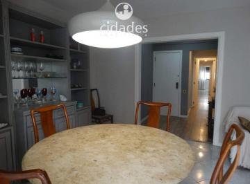Apartamento · 212m² · 4 Quartos · Área Nobre - Apartamento Garden com 4 dormitórios (1 suíte) - Excelente Localização