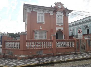 Casa · 270m² · 3 Quartos · 3 Vagas · Casa à Venda - Centro, Amparo - 269,78m2  - 3 Quartos