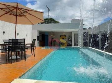 Casa · 350m² · 3 Quartos · 3 Vagas ·  Casa de Alto Padrão Mobiliada 