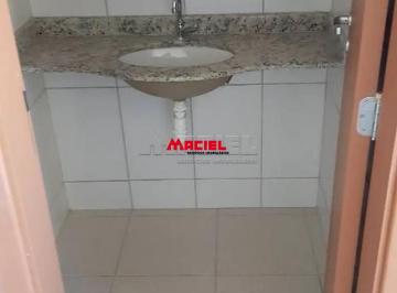 Comercial · 44m² · 1 Vaga · SALA NOVA NO CENTRO, PRÉDIO COM ELEVADOR, PORTARIA 20 HORAS, PISO PORCELANATO, 2 WC`S,COPA, GARAGEM