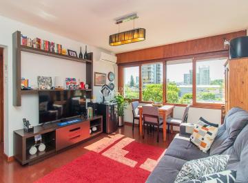 1 · Apartamento 3 dormitórios, 81m² banheiro social e auxiliar, linda vista e 2 vagas de garagens .