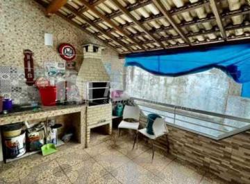 Casa · 120m² · 3 Quartos · 1 Vaga · Casa em condominio, com 03 quartos sendo 1 suíte, Área Gourmet, em Bento Ribeiro