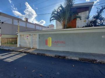 14b621c2b5766b9d56d097c987e2791404e1b159 · Casa com 3 dormitórios para alugar, 430 m² por R$ 4.000,00/mês - Centro - Pedreira/SP