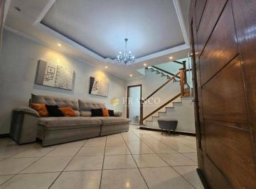 cef2af6194802aea502b9ecdc21801126752d512 · Casa com 3 dormitórios à venda, 196 m² - Residencial Portal da Mantiqueira - Taubaté/SP