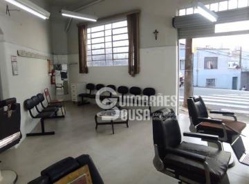 9ba19d7490caee6b47195911479f6295192b09d3 · Salas de portas de rua