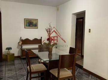 Casa · 206m² · 3 Quartos · 2 Vagas · CASA ÓTIMA