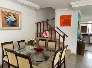 Casa · 220m² · 3 Quartos · 2 Vagas · Sobrado com 3 dormitórios à venda, 220 m² por R$ 795.000,00 - Jardim Jamaica - Santo André/SP
