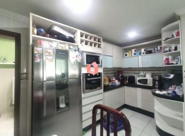 Casa · 280m² · 3 Quartos · 4 Vagas · Assunção-SBC-SP>Sobrado amplo 3 dormitórios sendo 1 suite, Sala 2 amb. cozinha e copa c/ planejad
