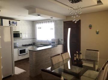 Casa · 205m² · 2 Quartos · 1 Vaga · Casa à venda - em Roseira