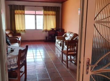 202504041103586877.jpg · Casa para Venda em Barueri, Vila Engenho Novo, 2 dormitórios, 2 banheiros, 3 vagas