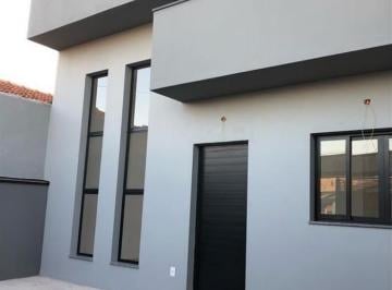 Casa · 105m² · 3 Quartos · 2 Vagas · Casa à venda - na Vila Rio Branco