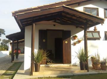 Casa · 211m² · 3 Quartos · 4 Vagas · Casa à venda - em Traviú