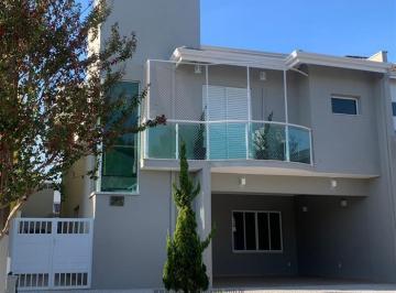 Casa · 234m² · 3 Quartos · 2 Vagas · Casa à venda - em Engordadouro