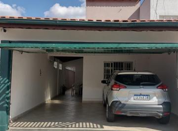 Casa · 140m² · 3 Quartos · 2 Vagas · Casa à venda - na Vila Rio Branco