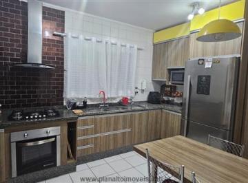 Casa · 90m² · 3 Quartos · 2 Vagas · Casa à venda - em Colônia
