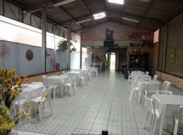 Comercial · 267m² · Comercial à venda - em Vila Arens