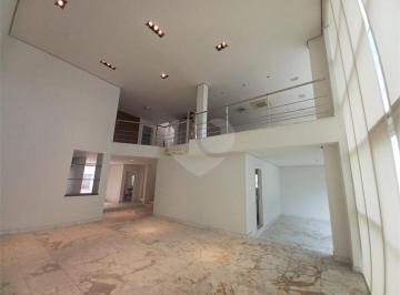 Casa de 5 quartos, São Paulo · Sobrado em condomínio fechado 6 vagas com lazer.