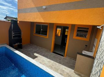 Casa de 2 quartos, Itanhaém · CASA COM PISCINA  A VENDA NA PRAIA EM ITANHAÉM/SP