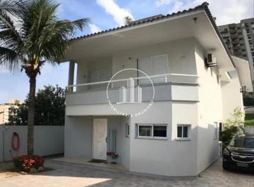 Casa · Casa em Coloninha - Florianópolis