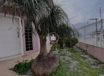 Casa · 273m² · 3 Quartos · 2 Vagas · Casa em Barreiros - São José