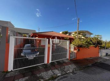 Casa · 166m² · 4 Quartos · 3 Vagas · Casa em Centro - São José