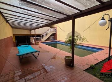 Foto 01 · Sobrado á venda Vila Prudente 3 suíte, piscina , espaço gourmet, garagem fechada p 5 carros terreno
