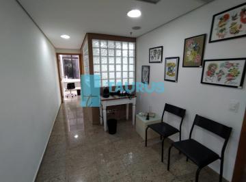 Foto 01 · Conjunto comercial à venda, 3 salas, 1 vaga, 45m², em Moema, São Paulo.
