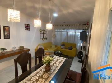 Casa · 144m² · 4 Quartos · 2 Vagas · Casa com Piscina Venda de 216m², 4 Quartos e 2 banheiros- Jaguaribe Osasco