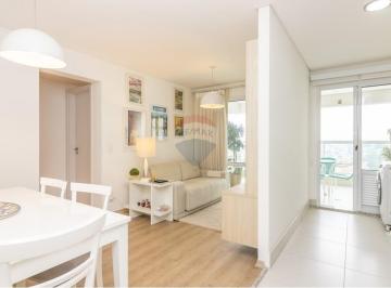 Apartamento · 68m² · 2 Quartos · 1 Vaga · Apartamento Reformado com Varanda e Lazer Completo a 1,7 km do Aeroporto de Congonhas