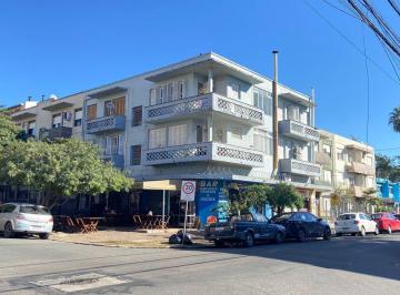 Apartamento · 79m² · 2 Quartos · 1 Vaga · Apartamento com 02 quartos no bairro Azenha