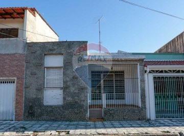 Casa · 92m² · 2 Quartos · Casa à VENDA | 2 quartos | 1 banheiro | pomar produtivo | Centro | Sorocaba | 92m2
