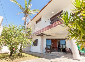Casa · 345m² · 7 Quartos · 6 Vagas · Sobrado com 07 dormitórios sendo 04 suítes e 06 va