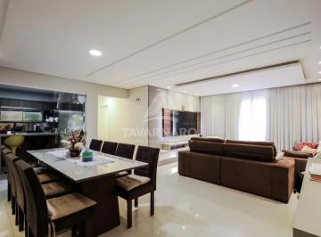 Apartamento · 137m² · 3 Quartos · 1 Vaga · Apartamento mobiliado no Centro