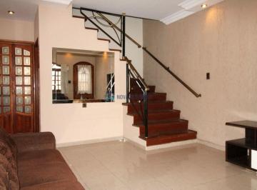 Casa · 160m² · 3 Quartos · 2 Vagas · Sobrado à venda Vila Gumercindo - 2 quartos - 2 vagas - Quintal! 160 m² área construída.