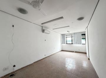 Comercial · 120m² · 5 Vagas · Loja em Ingá, Niterói/RJ de 120m² para locação R$ 17.000,00/mes