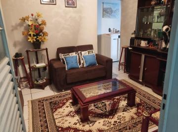 Casa · 110m² · 3 Quartos · 2 Vagas · Casa à venda - Em Santa Maria