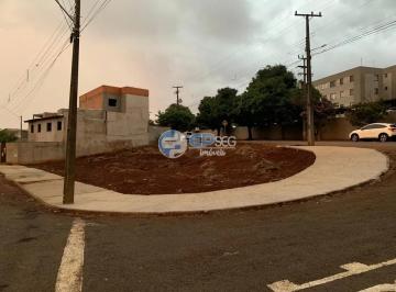 Terreno · 10m² · Terreno em Lagoa Dourada, Londrina/PR de 10m² à venda por R$ 420.000,00