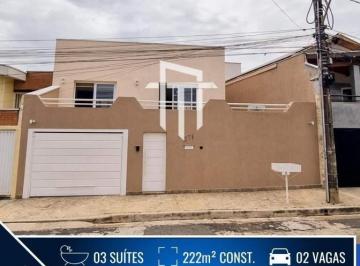 Casa · 222m² · 3 Quartos · 2 Vagas · Casa em Vila Togni, Poços de Caldas/MG de 222m² 3 quartos à venda por R$ 890.000,00