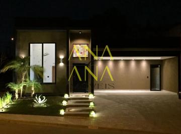 Casa · 193m² · 3 Quartos · 2 Vagas · Casa em Centro, Bragança Paulista/SP de 193m² 3 quartos à venda por R$ 1.580.000,00