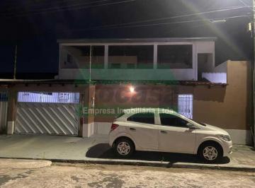 Casa · 220m² · 4 Quartos · 2 Vagas · Casa em Condomínio venda / Planalto
