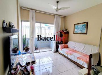 Apartamento · 71m² · 2 Quartos · 1 Vaga · Apartamento 2 quartos com varanda Vila Isabel