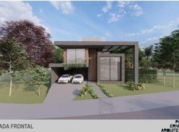 Casa · 356m² · 4 Quartos · 2 Vagas · Casa à venda - no Setor Central