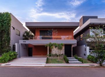 Casa · 274m² · 5 Quartos · 4 Vagas · Casa à venda - no Centro