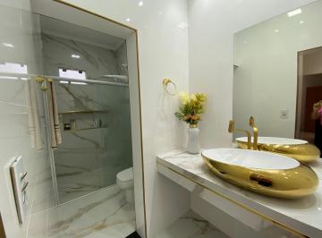 Casa · 350m² · 3 Quartos · 2 Vagas · Casa à venda - em Água Boa