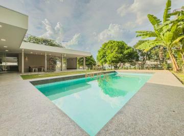 a8cbc877d3cc9d4286f2cd97eb84b90c19573506 · Casa Lago Norte Reformada/ Alto Padrão / 5 suítes